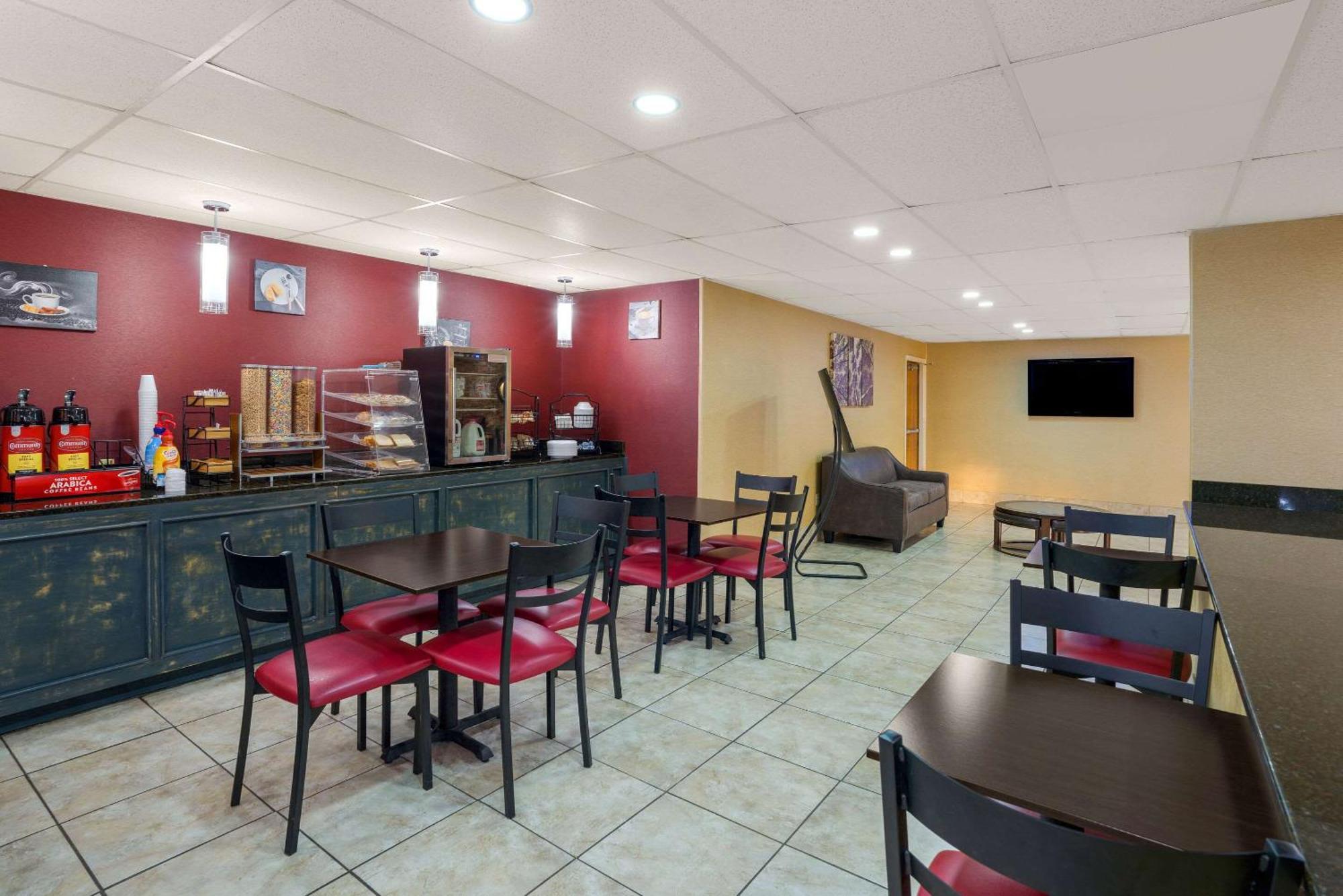 Rodeway Inn Brandon Kültér fotó