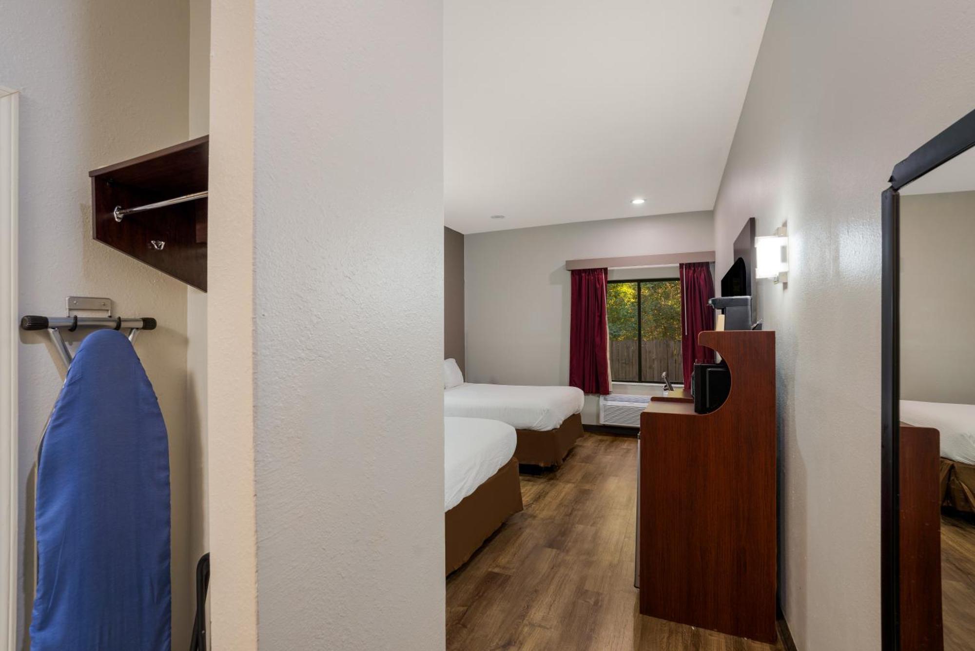 Rodeway Inn Brandon Kültér fotó