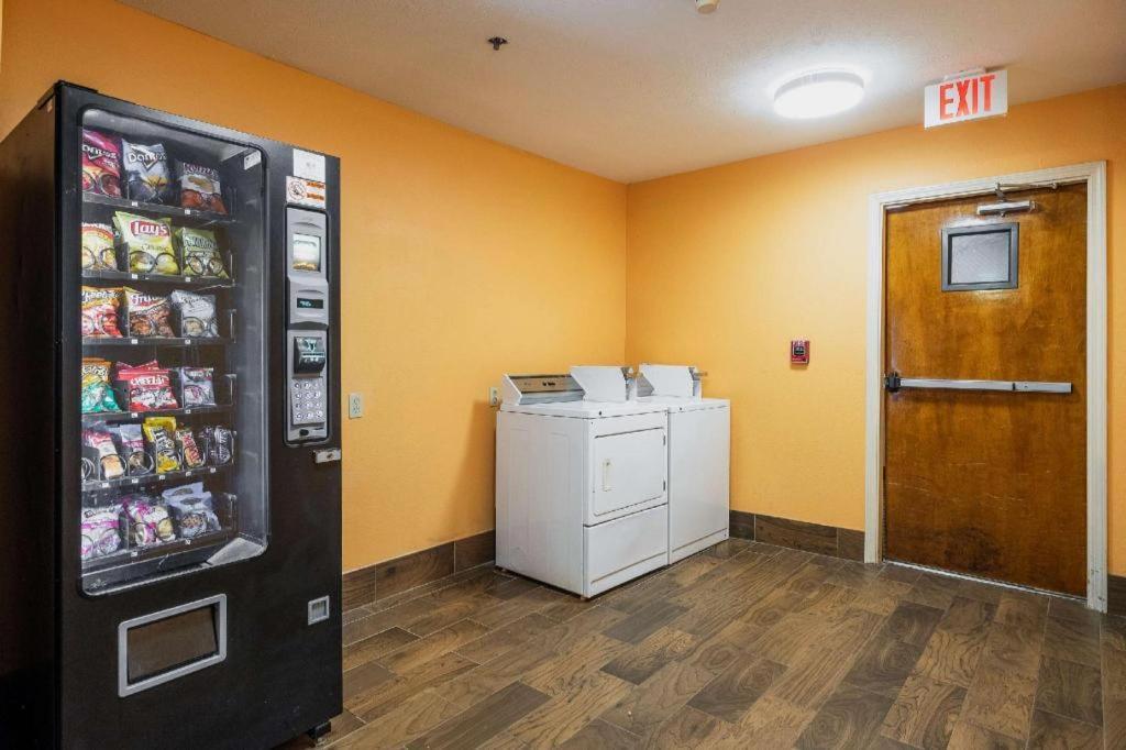 Rodeway Inn Brandon Kültér fotó